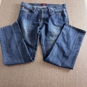 Perry Ellis Premium Denim Mens 36x30 Medium Wash Straight Leg Blue Jeans
